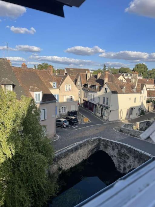 Apartmán Duplex Bord De L'Eure - Parking Inclus - Jolie Vue Sur La Cathedrale Chartres Exteriér fotografie